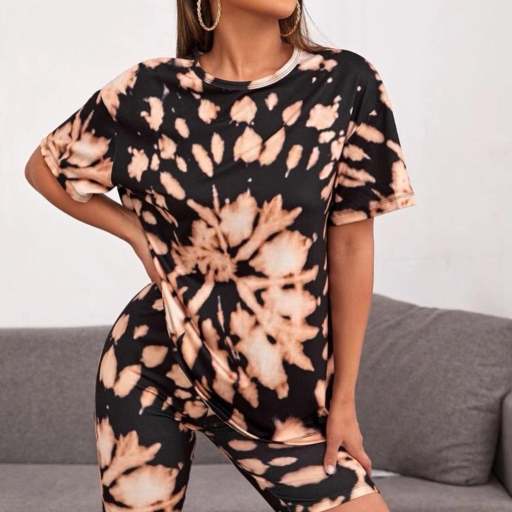 Two Piece Tie Dye Outfit Set